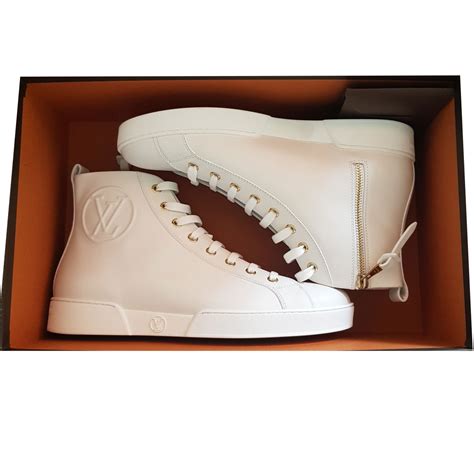 baskets louis vuitton blanche